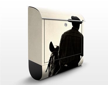 Design Briefkasten Riding Cowboy 39x46x13cm