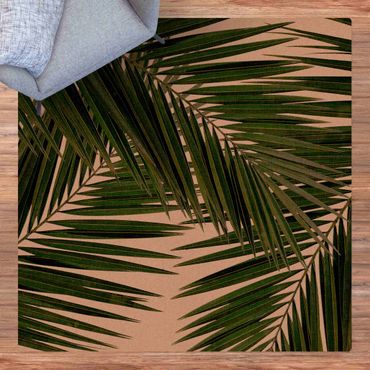 Kork-Teppich - Blick durch grüne Palmenblätter - Quadrat 1:1