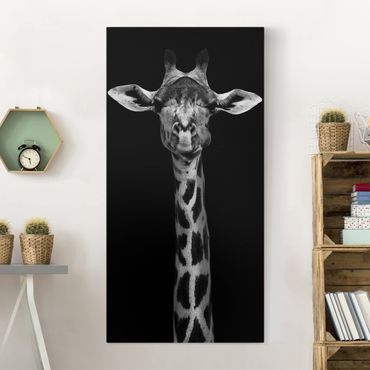 Leinwandbild - Dunkles Giraffen Portrait - Hochformat 2:1