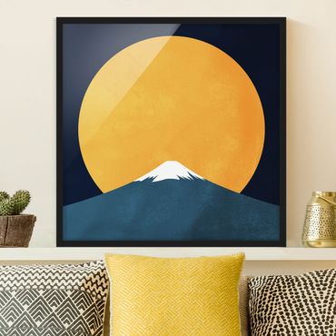 Bild mit Rahmen - Sonne, Mond und Berge - Quadrat