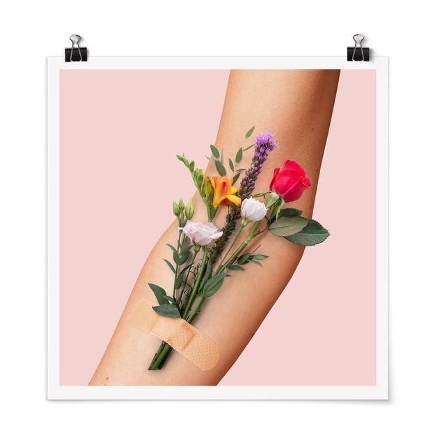 Posters konstutskrifter Arm With Flowers