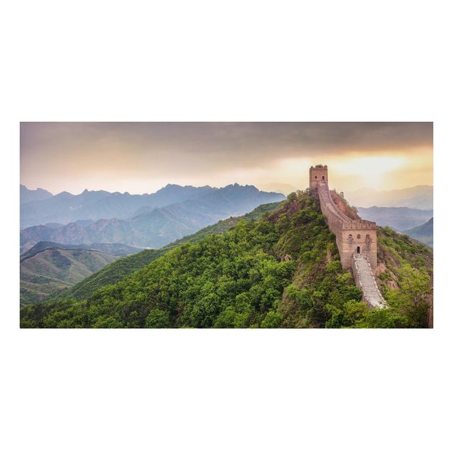 Tavlor bergen The Infinite Wall Of China