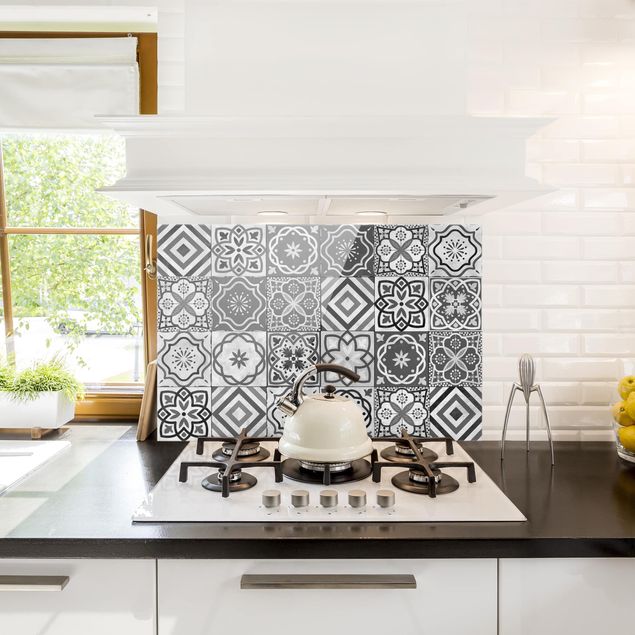 Stänkskydd kök glas mönster Mediterranean Tile Pattern Grayscale