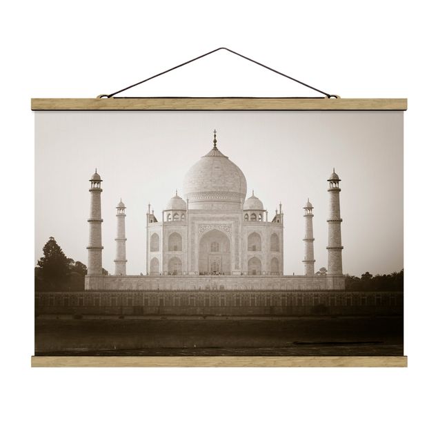 Tavlor Taj Mahal