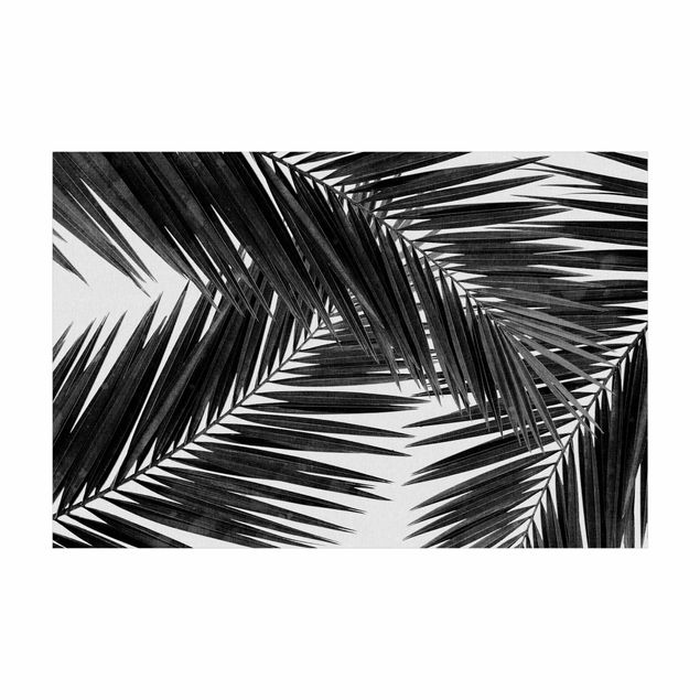 svartvit matta View Through Palm Leaves Black And White