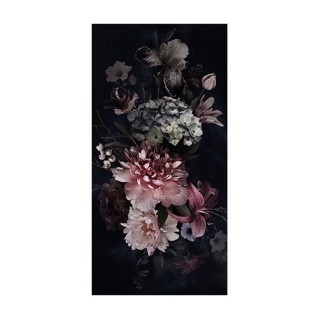 matta med blommor Flowers With Fog On Black