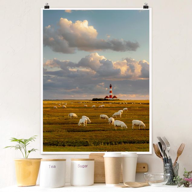 Tavlor landskap North Sea Lighthouse With Flock Of Sheep