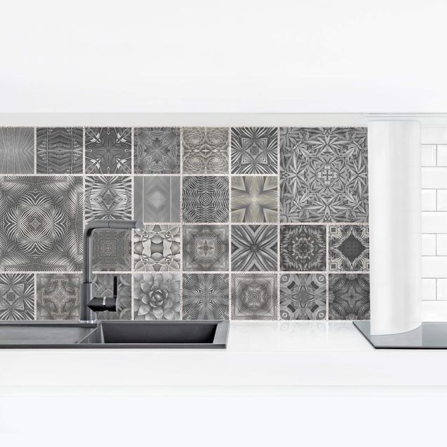 väggskivor kök Grey Jungle Tiles With Silver Shimmer