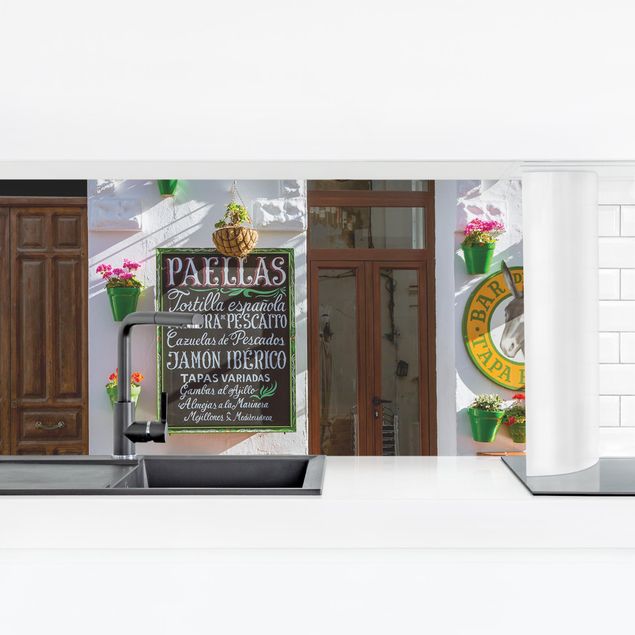 Matteo Colombo Tavlor Bar de Tapas With Flowerpots