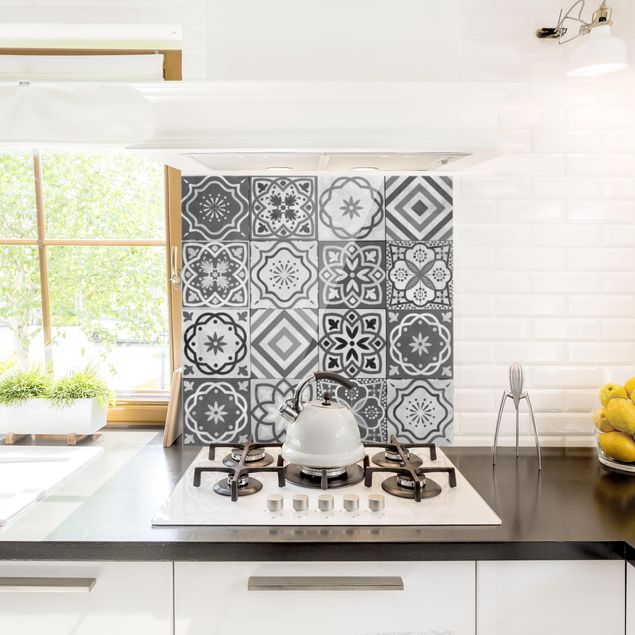 Stänkskydd kök glas mönster Mediterranean Tile Pattern Grayscale