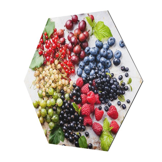 Hexagonala tavlor Mixture Of Berries On Metal