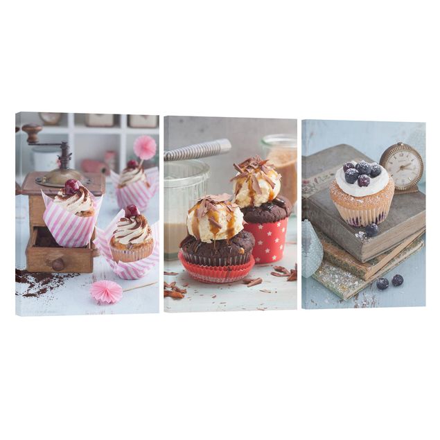 Tavlor retro Vintage Cupcakes with topping