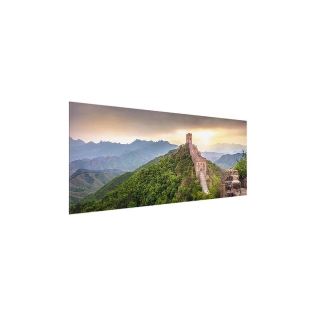 Tavlor bergen The Infinite Wall Of China