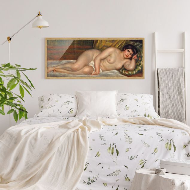 Tavlor med ram konstutskrifter Auguste Renoir - Lying female Nude (Gabrielle)