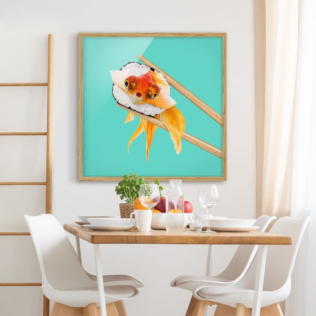 Tavlor med ram konstutskrifter Sushi With Goldfish