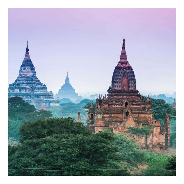 Glastavlor arkitektur och skyline Temple Grounds In Bagan