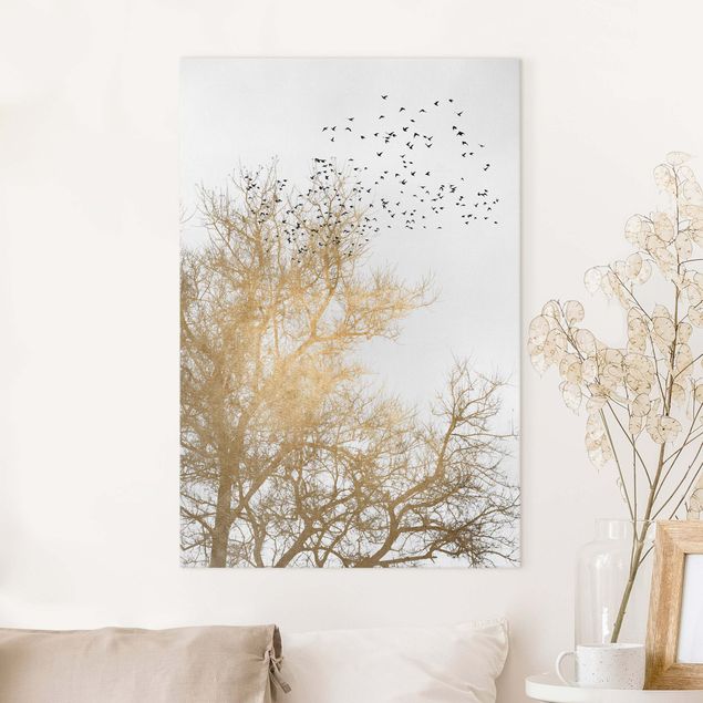 Kök dekoration Flock Of Birds In Front Of Golden Tree