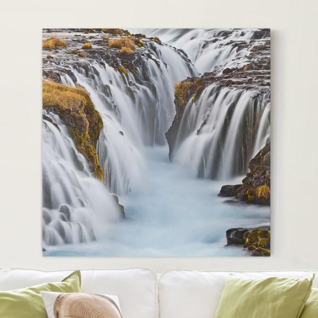 Canvastavlor dyner Brúarfoss Waterfall In Iceland
