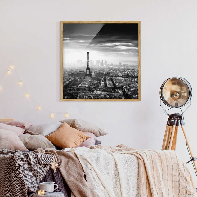 Tavlor med ram svart och vitt The Eiffel Tower From Above Black And White
