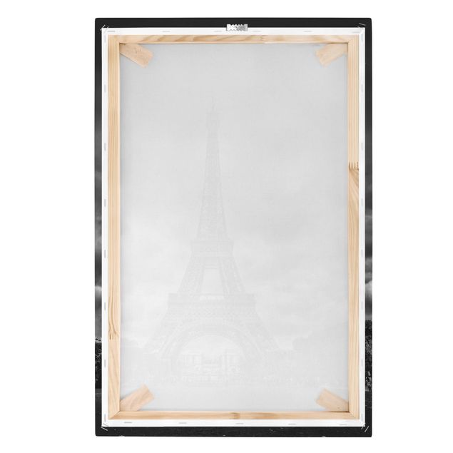 Tavlor svart och vitt Eiffel Tower In Front Of Clouds In Black And White