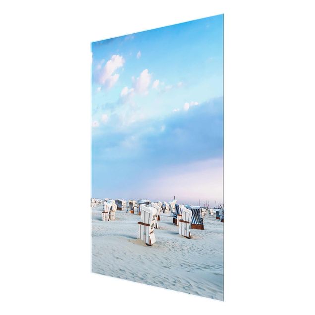 Glastavlor arkitektur och skyline Beach Chairs On The North Sea Beach