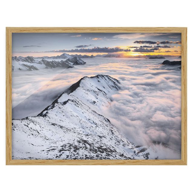 Tavlor med ram landskap View Of Clouds And Mountains