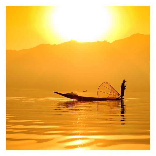 Fototapeter landskap Fisherman And Sunrise