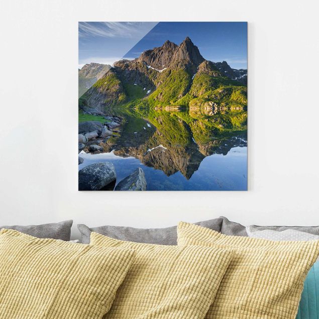 Kök dekoration Mountain Landscape With Water Reflection In Norway