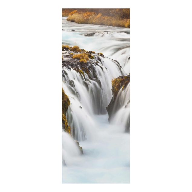 Tavlor natur Brúarfoss Waterfall In Iceland