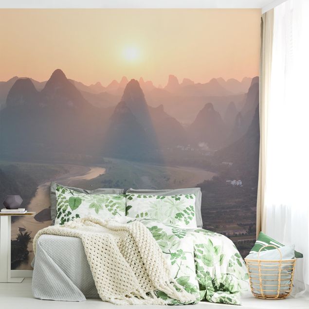 Tapeter modernt Sunrise In Mountainous Landscape