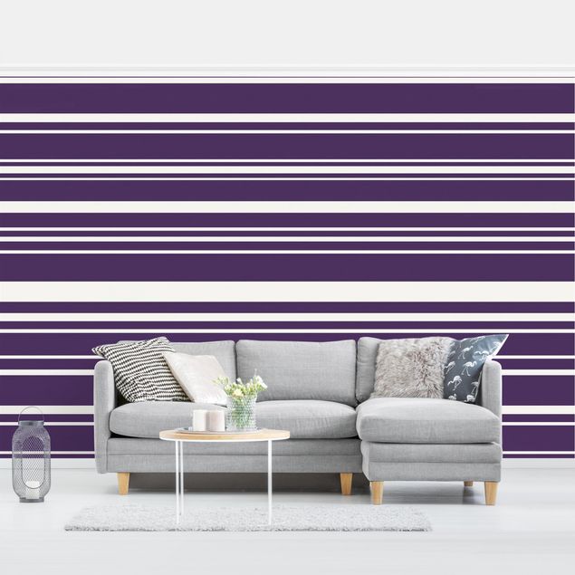 Tapeter remsor Stripes On Purple Backdrop