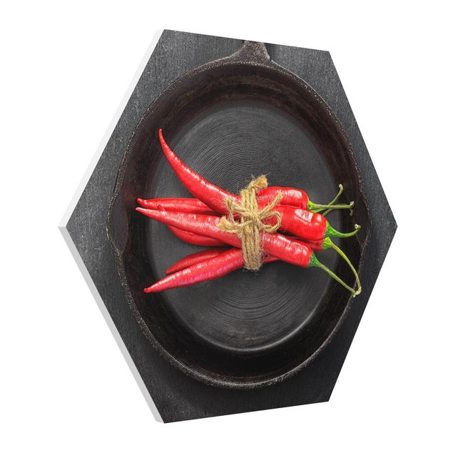 Tavlor modernt Red Chili Bundles In Pan On Slate