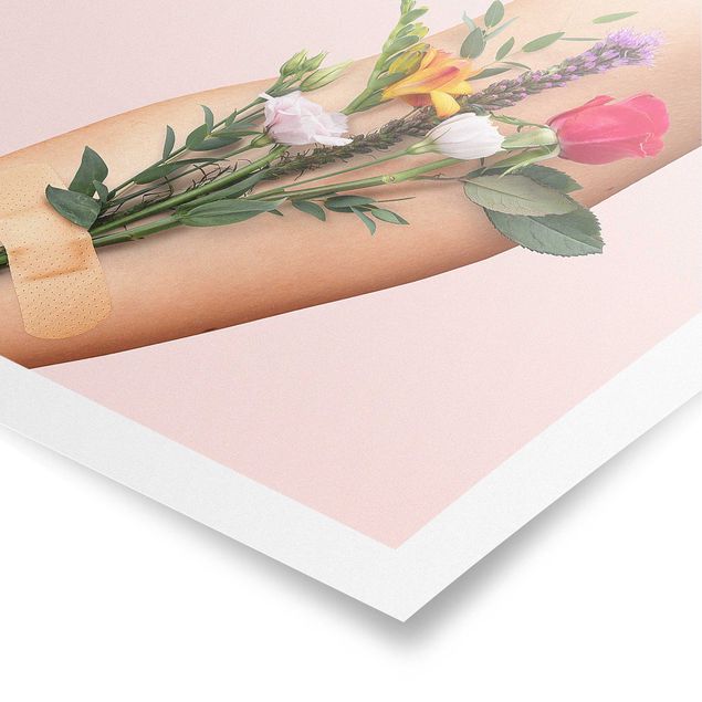Tavlor rosa Arm With Flowers