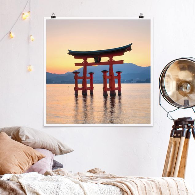 Kök dekoration Torii At Itsukushima