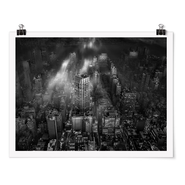 Posters svart och vitt Sunlight Over New York City