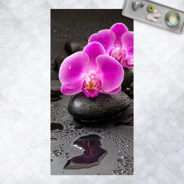stor utomhusmatta Pink Orchid Flower On Stones With Drops