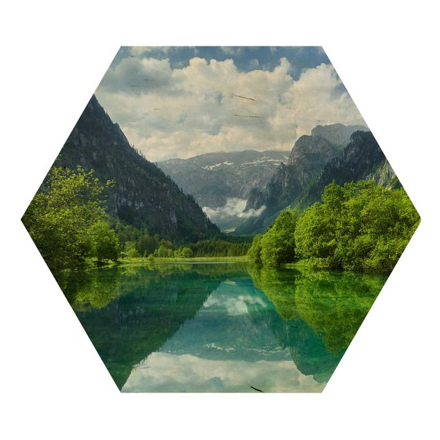 Hexagonala tavlor Mountain Lake With Water Reflection