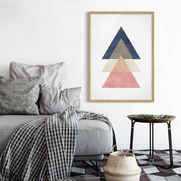 Tavlor abstrakt Three Triangles