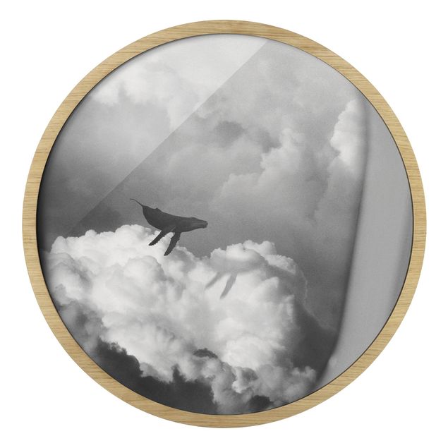 Runde Bilder mit Rahmen Flying Whale Up In The Clouds