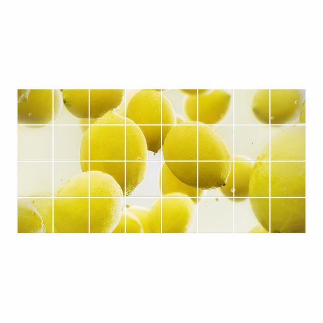 Kakel klistermärken Lemons In Water