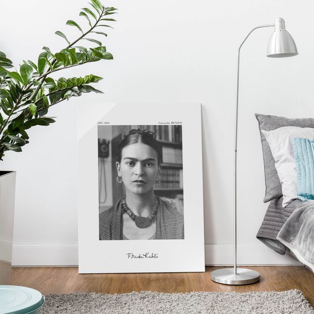Glastavlor svart och vitt Frida Kahlo Photograph Portrait In The House