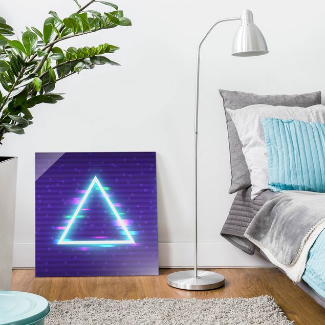 Tavlor lila Geometrical Triangle In Neon Colours