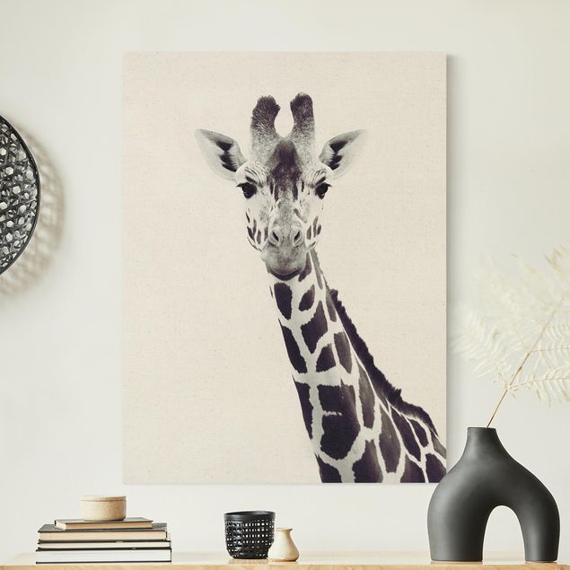 Canvastavlor giraffer Giraffe Portrait In Black And White