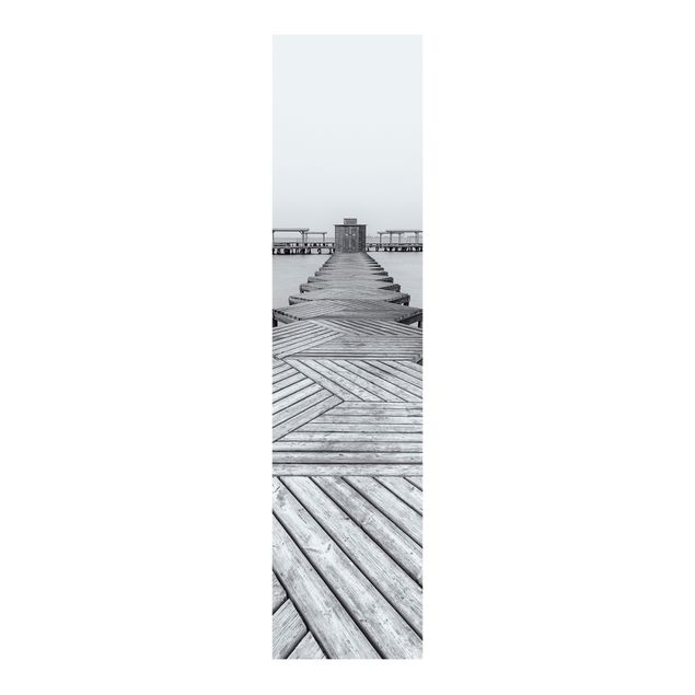Panelgardiner landskap Wooden Pier In Black And White