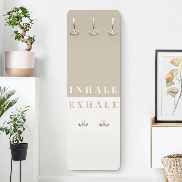 Klädhängare vägg ordspråk Inhale and exhale