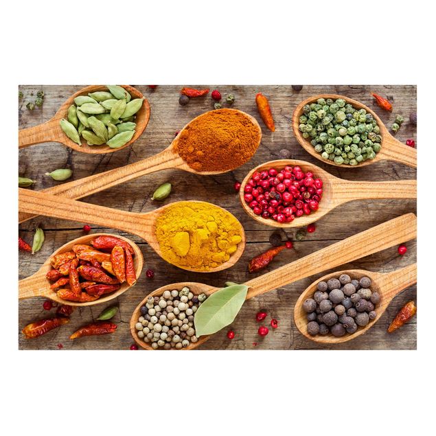 Tavlor modernt Spices On Wooden Spoon