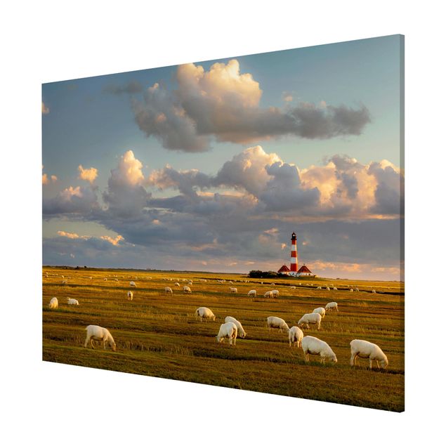 Magnettavla djur North Sea Lighthouse With Flock Of Sheep