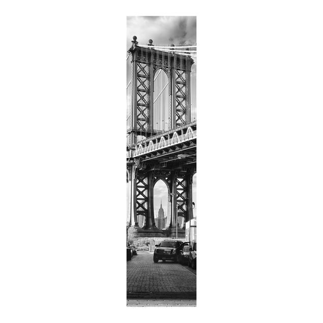 Panelgardiner arkitektur och skyline Manhattan Bridge In America