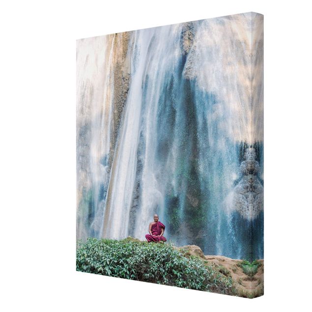 Tavlor turkos Monk At Waterfall
