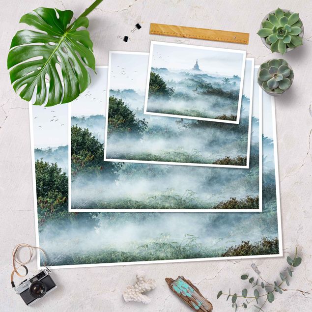 Posters landskap Morning Fog Over The Jungle Of Bagan